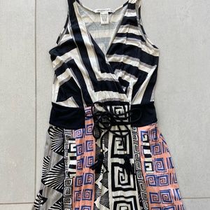 Diane Von Furstenberg Silk Jersey Wrap Dress In Multicolor, SIZE 4